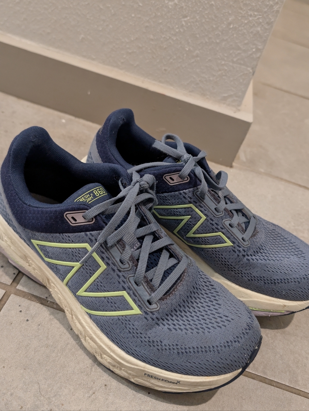 New Balance Fresh Foam 860